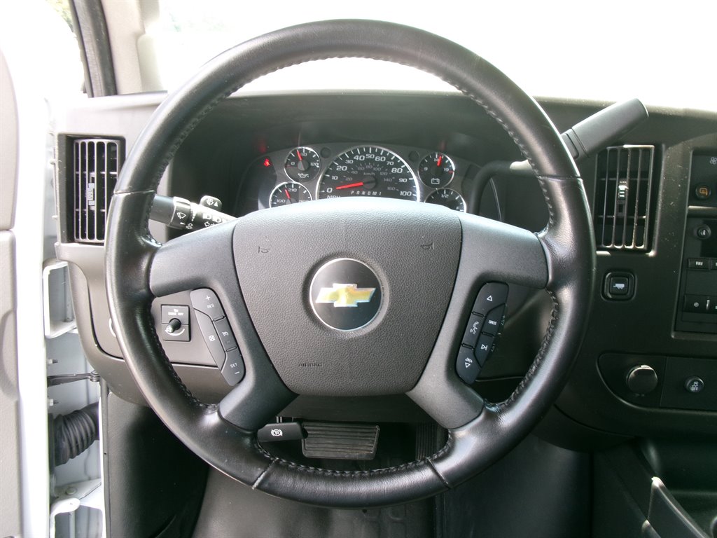 2021 Chevrolet Express - $28,995