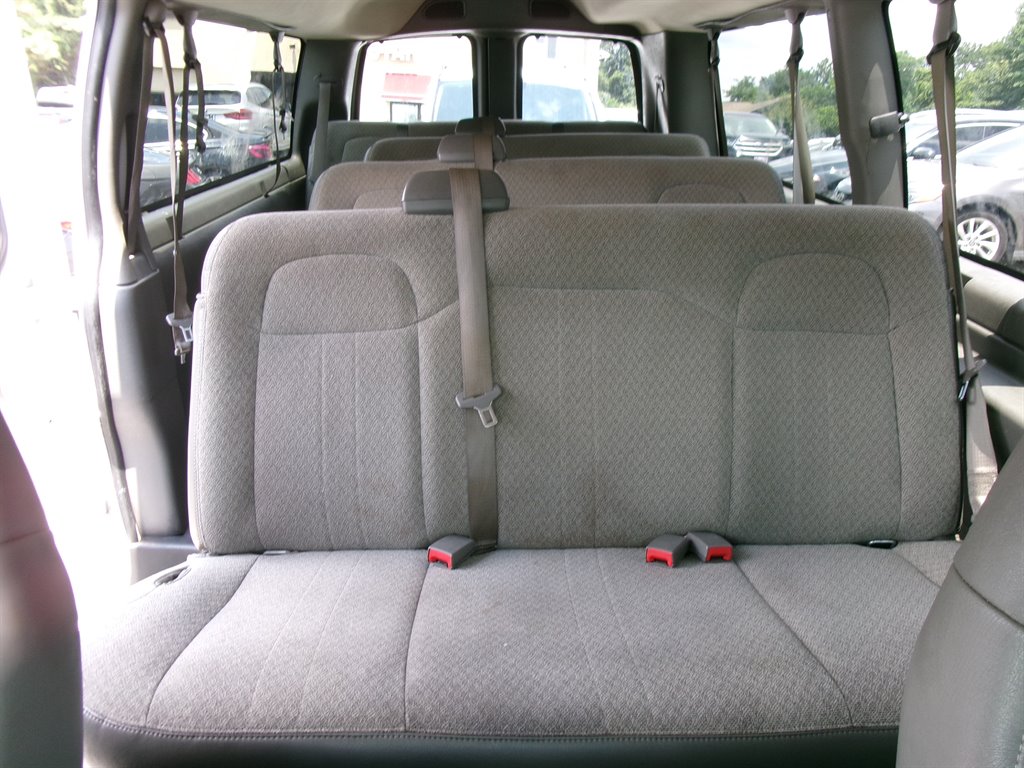 2021 Chevrolet Express - $28,995