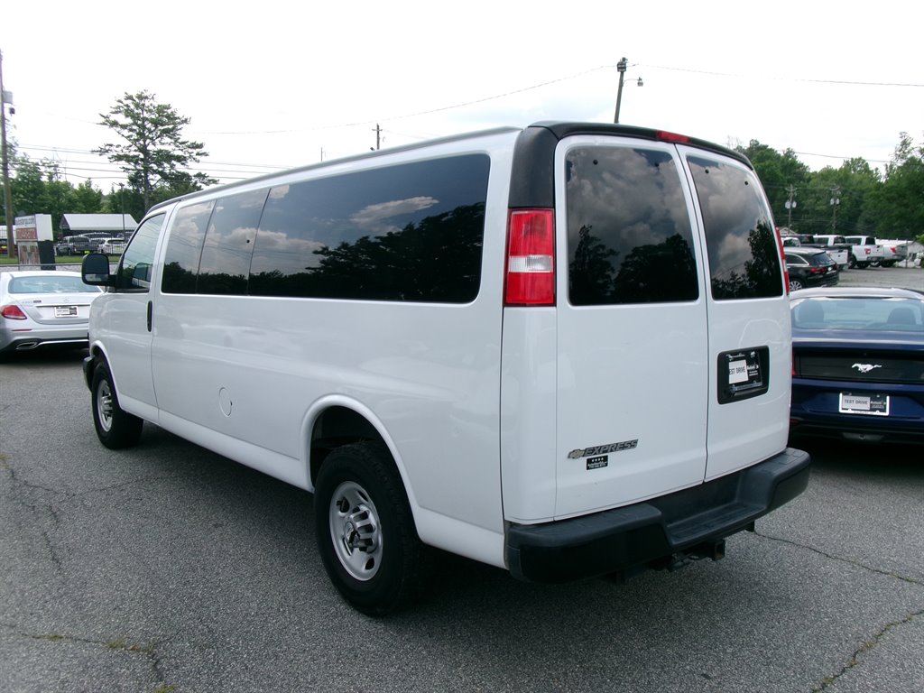 2021 Chevrolet Express - $28,995