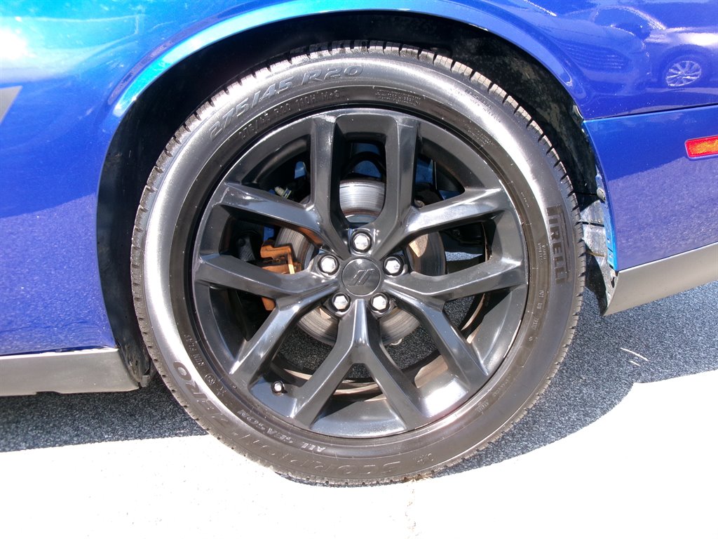 2022 Dodge Challenger - $34,995