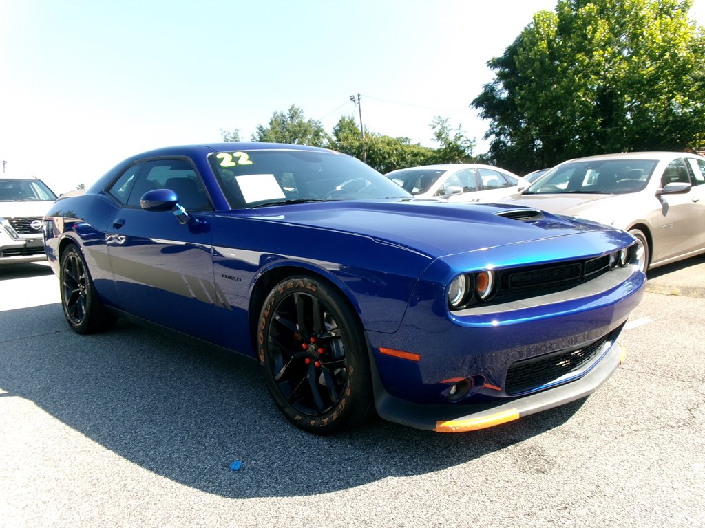 2022 Dodge Challenger - $34,995