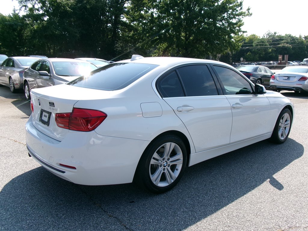 2018 BMW 330i - $12,995