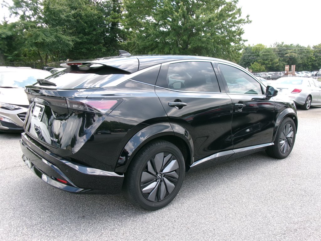 2023 Nissan Ariya Hatchback - $17,995