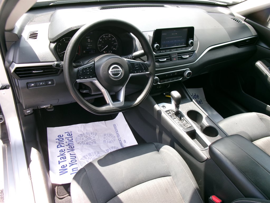 2021 Nissan Altima - $14,995
