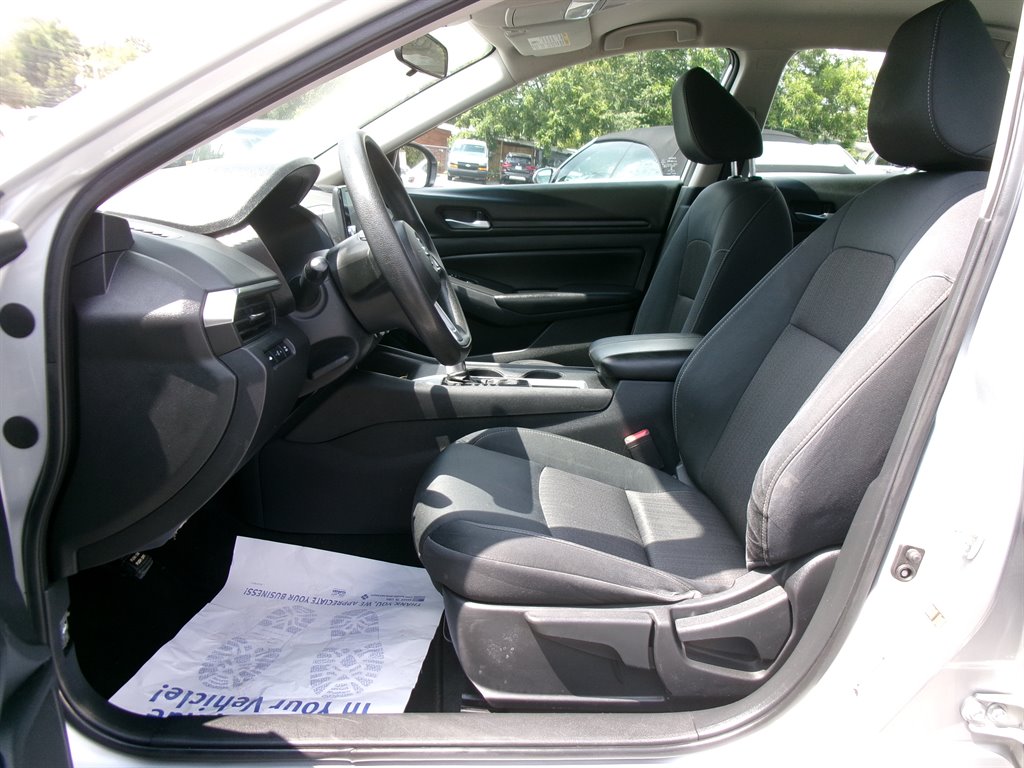 2021 Nissan Altima - $14,995