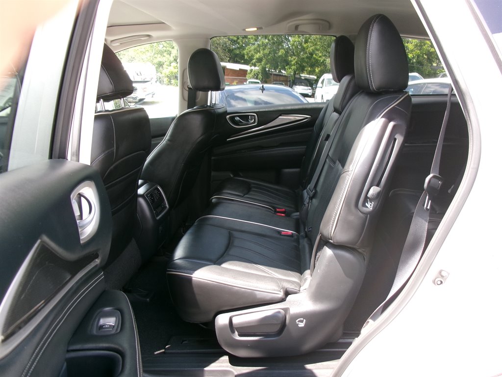 2017 INFINITI QX60 - $13,995