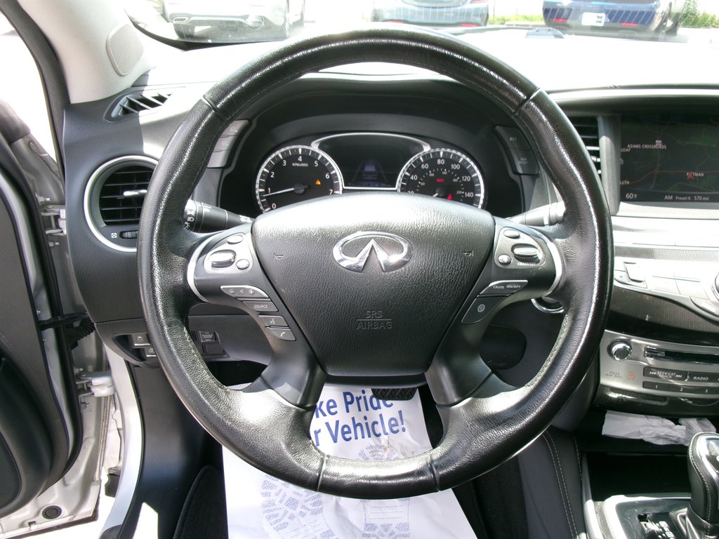 2017 INFINITI QX60 - $13,995