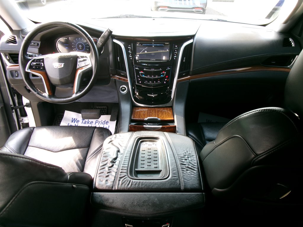 2017 Cadillac Escalade - $19,995