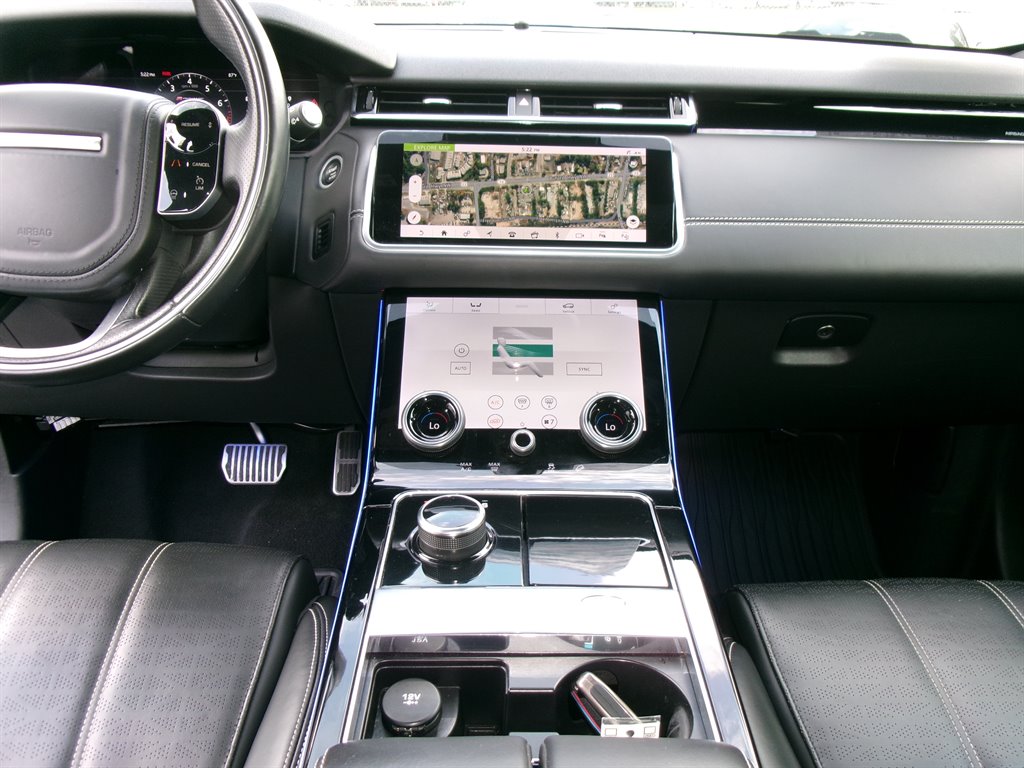2018 Land Rover Range Rover Velar - $22,995