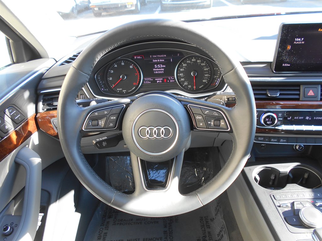 2019 Audi A4 Premium photo