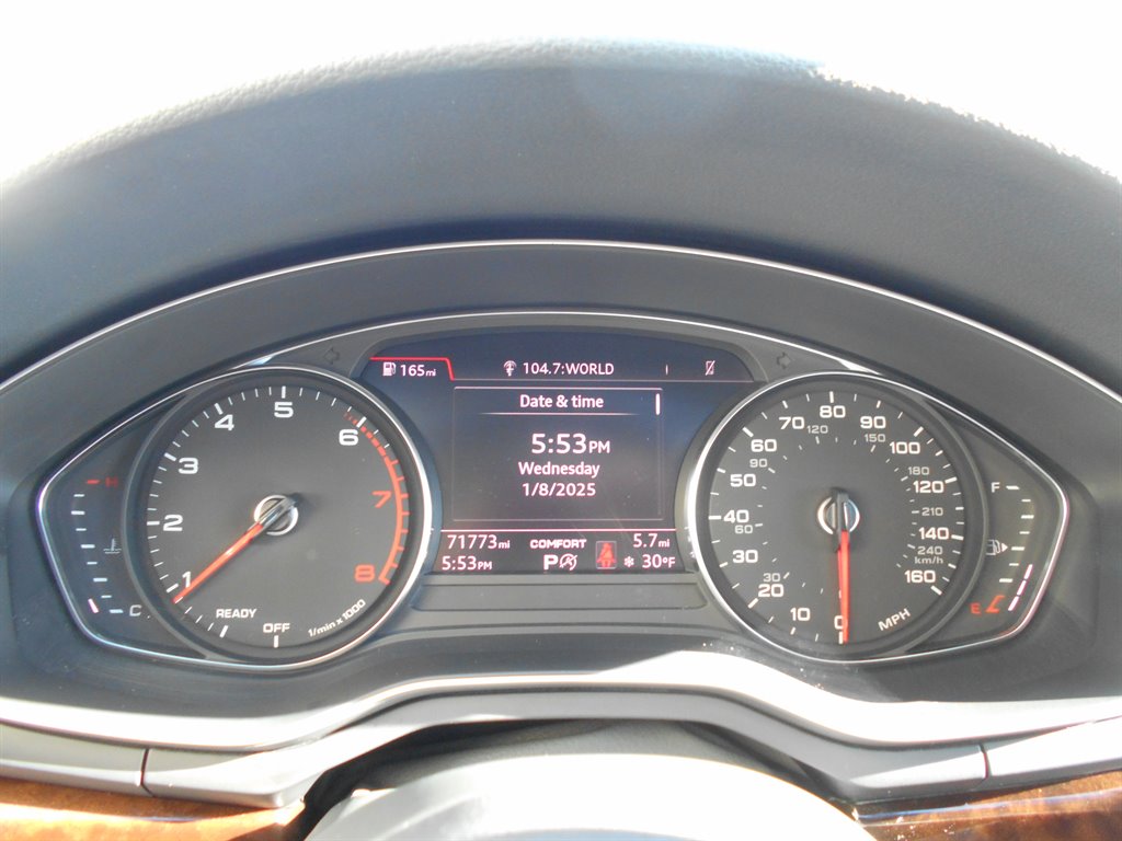 2019 Audi A4 Premium photo