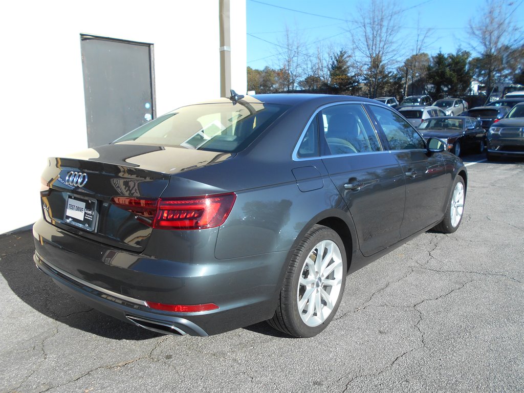 2019 Audi A4 Premium photo
