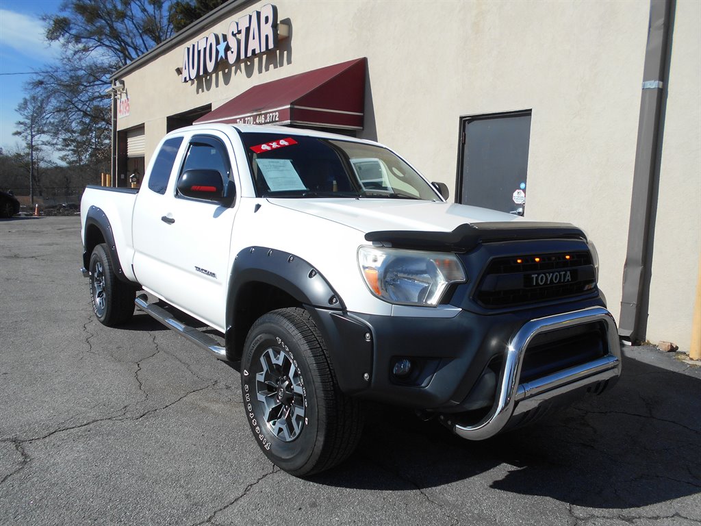 2014 Toyota Tacoma - $15,995