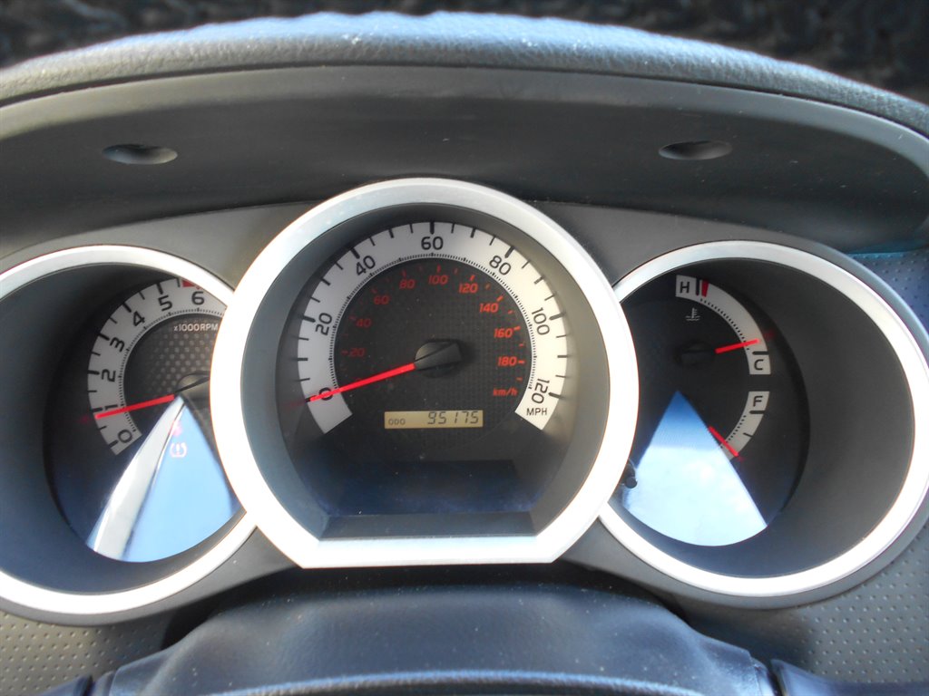 2014 Toyota Tacoma - $15,995