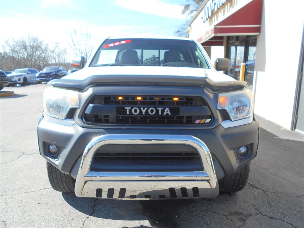 2014 Toyota Tacoma - $15,995