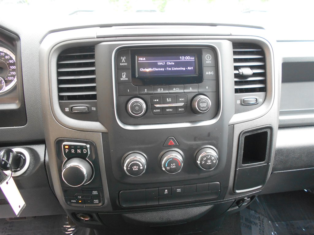 2018 RAM 1500 Tradesman photo