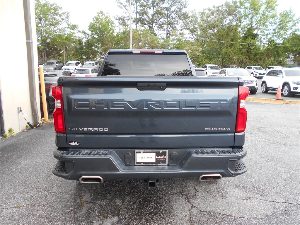 2019 Chevrolet Silverado 1500 Custom photo