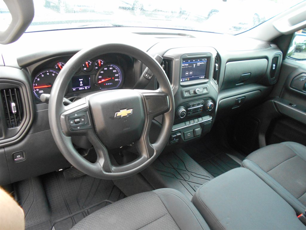 2019 Chevrolet Silverado 1500 Custom photo