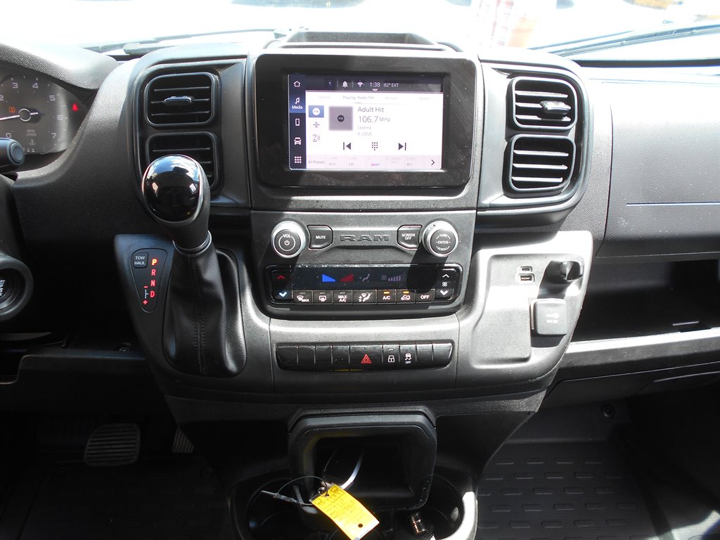 2023 Ram 3500 photo 6