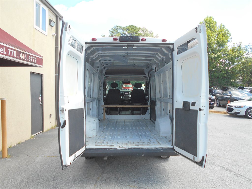 2023 Ram 3500 photo 3