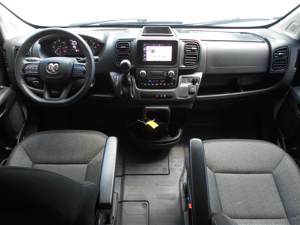 2023 Ram 3500 photo 5