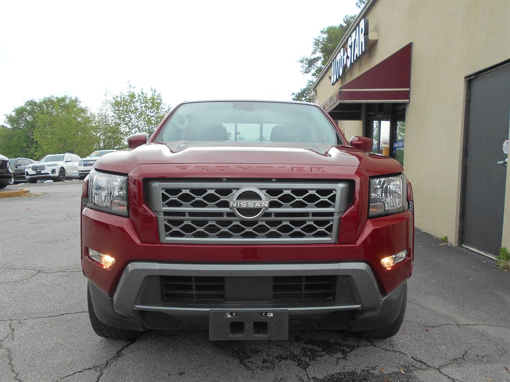 2022 Nissan Frontier SV photo