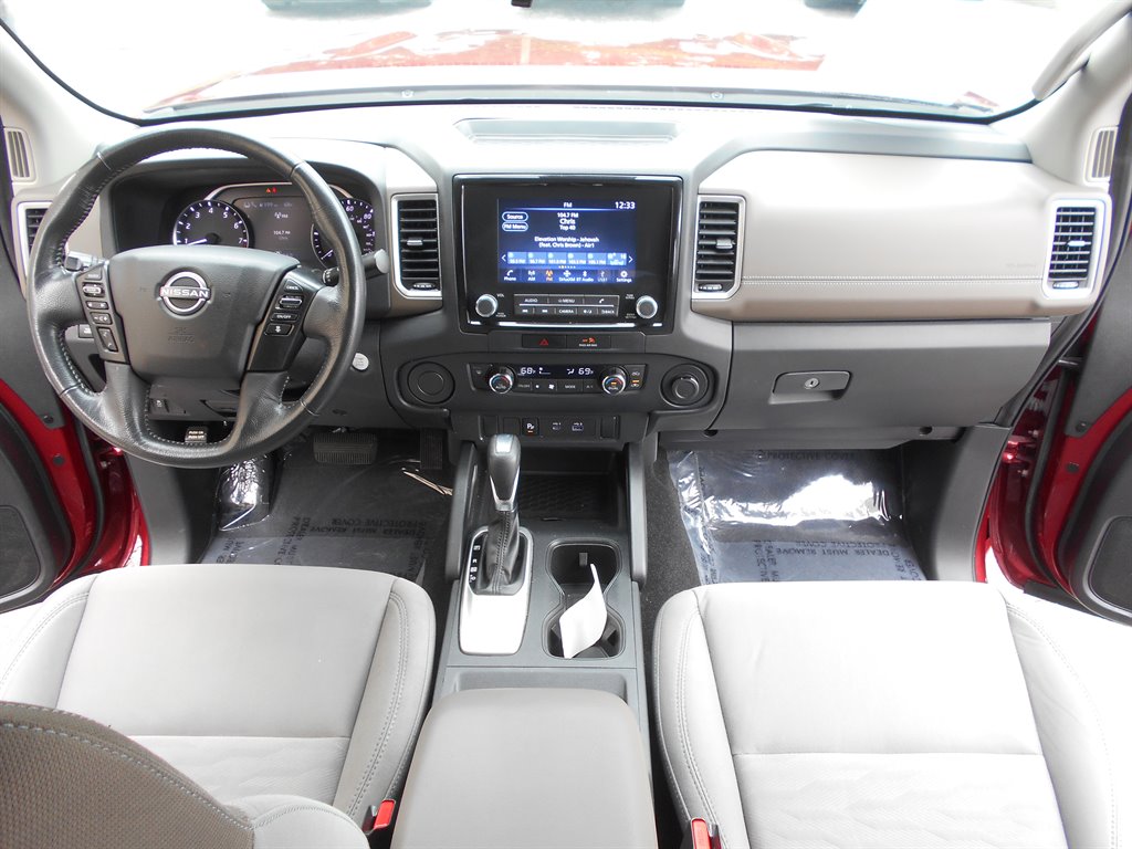 2022 Nissan Frontier SV photo