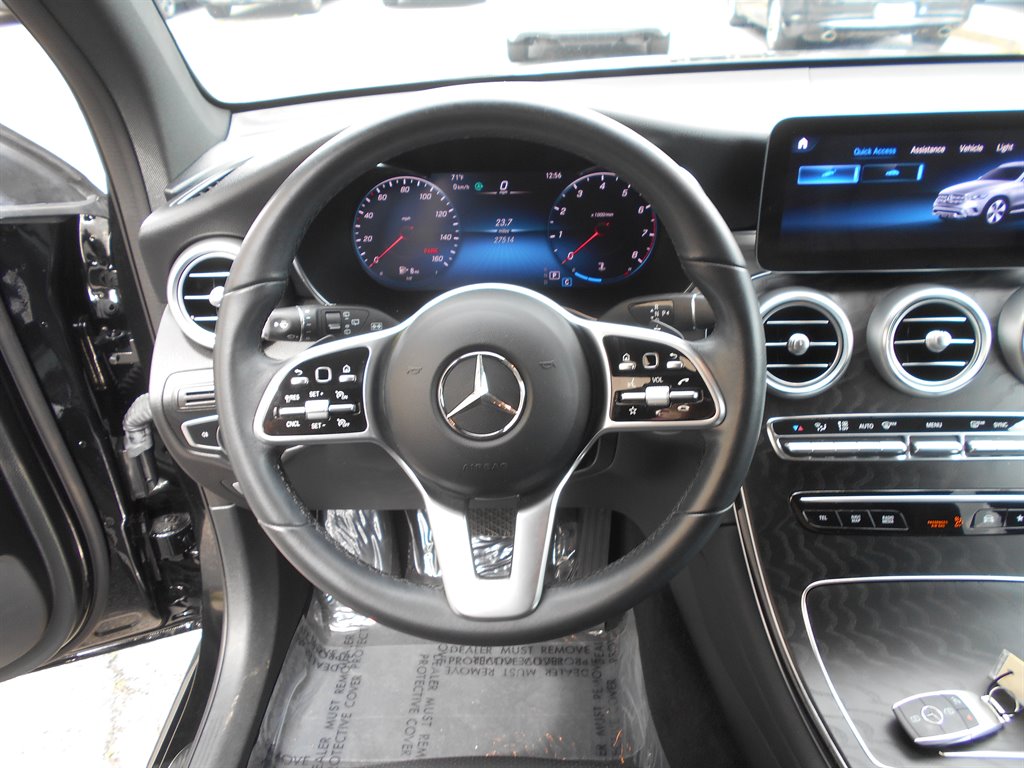 2022 Mercedes-Benz GLC GLC300 photo