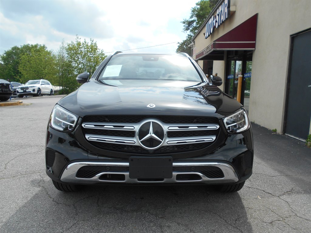 2022 Mercedes-Benz GLC GLC300 photo