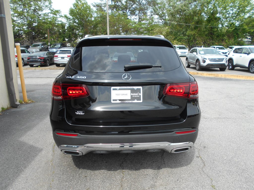 2022 Mercedes-Benz GLC GLC300 photo