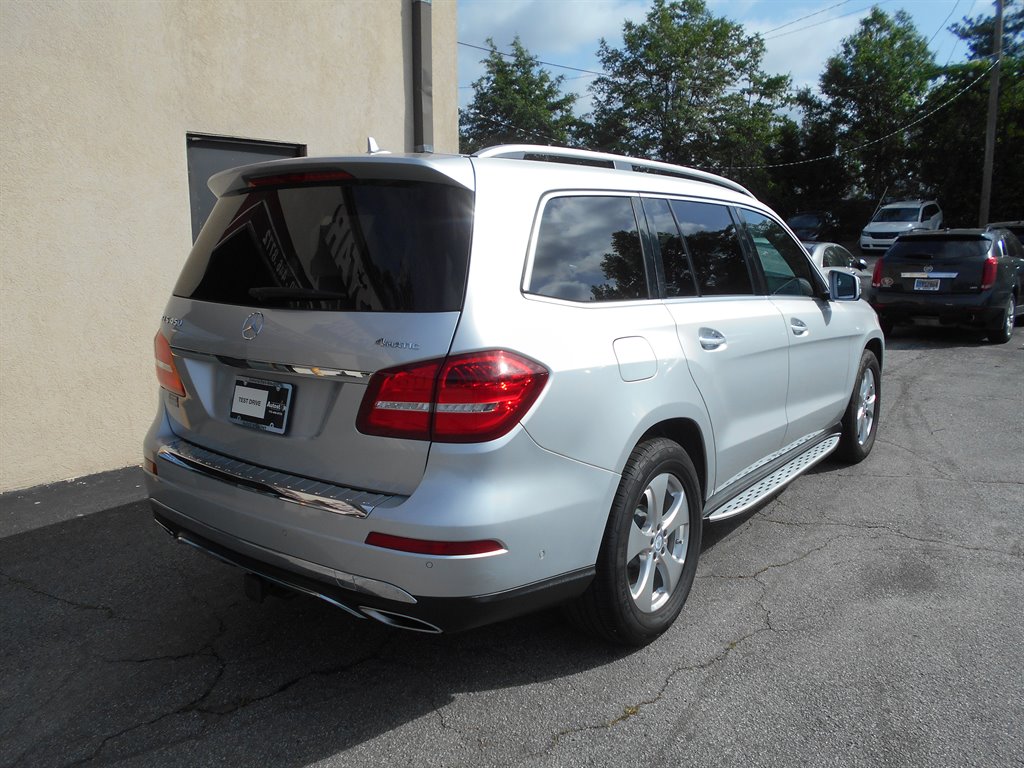 2017 Mercedes-Benz GLS GLS450 photo