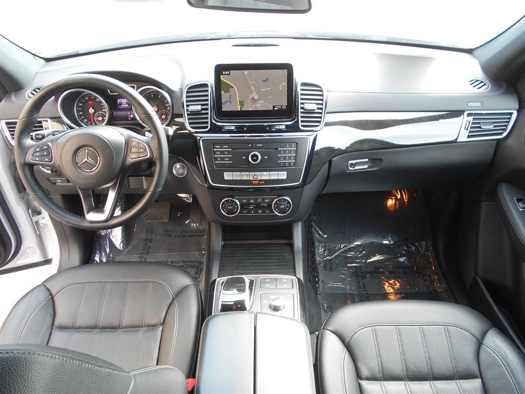 2017 Mercedes-Benz GLS GLS450 photo