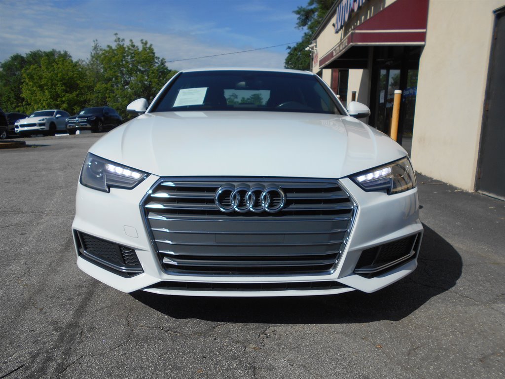 2019 Audi A4 Premium photo