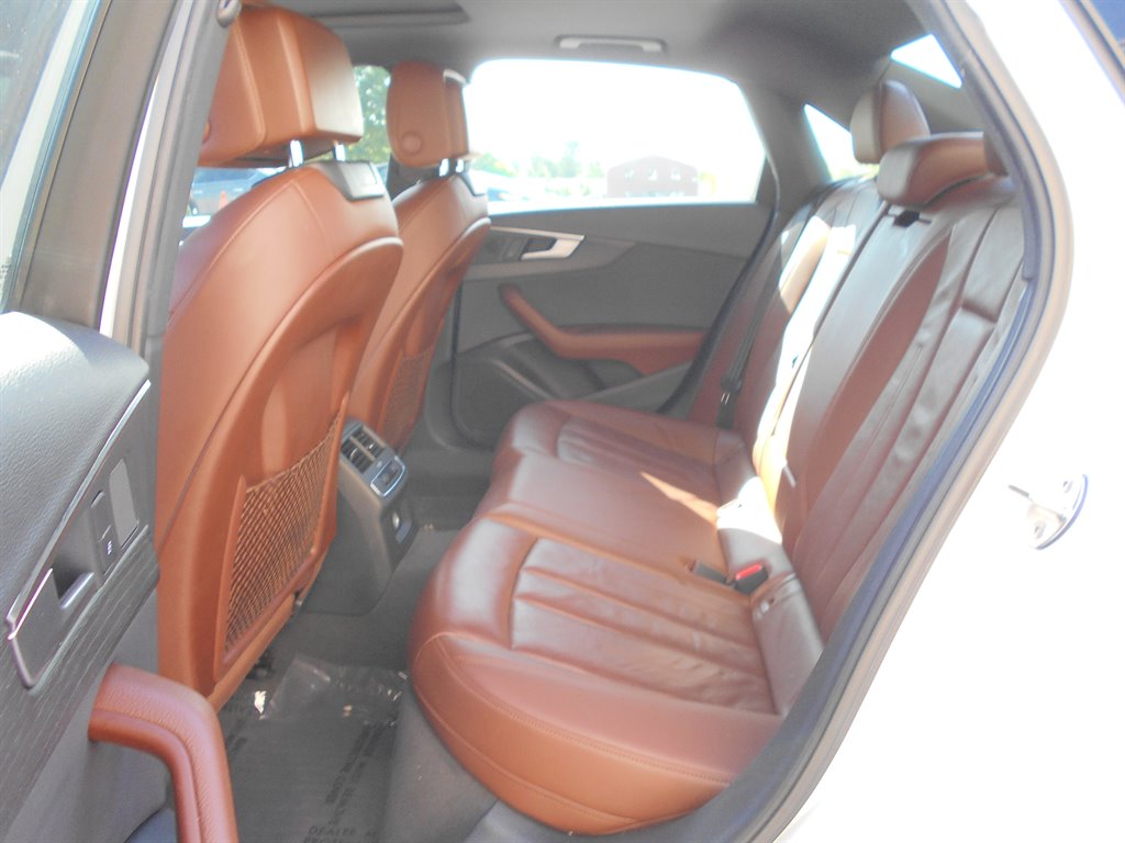 2019 Audi A4 Premium photo