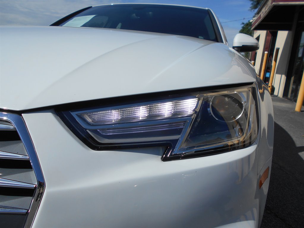 2019 Audi A4 Premium photo