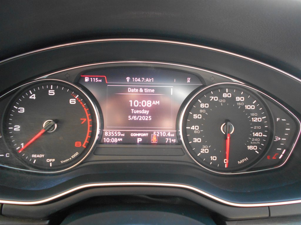 2019 Audi A4 Premium photo