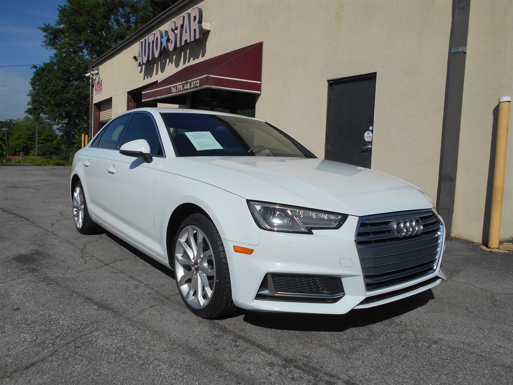 2019 Audi A4 Premium photo