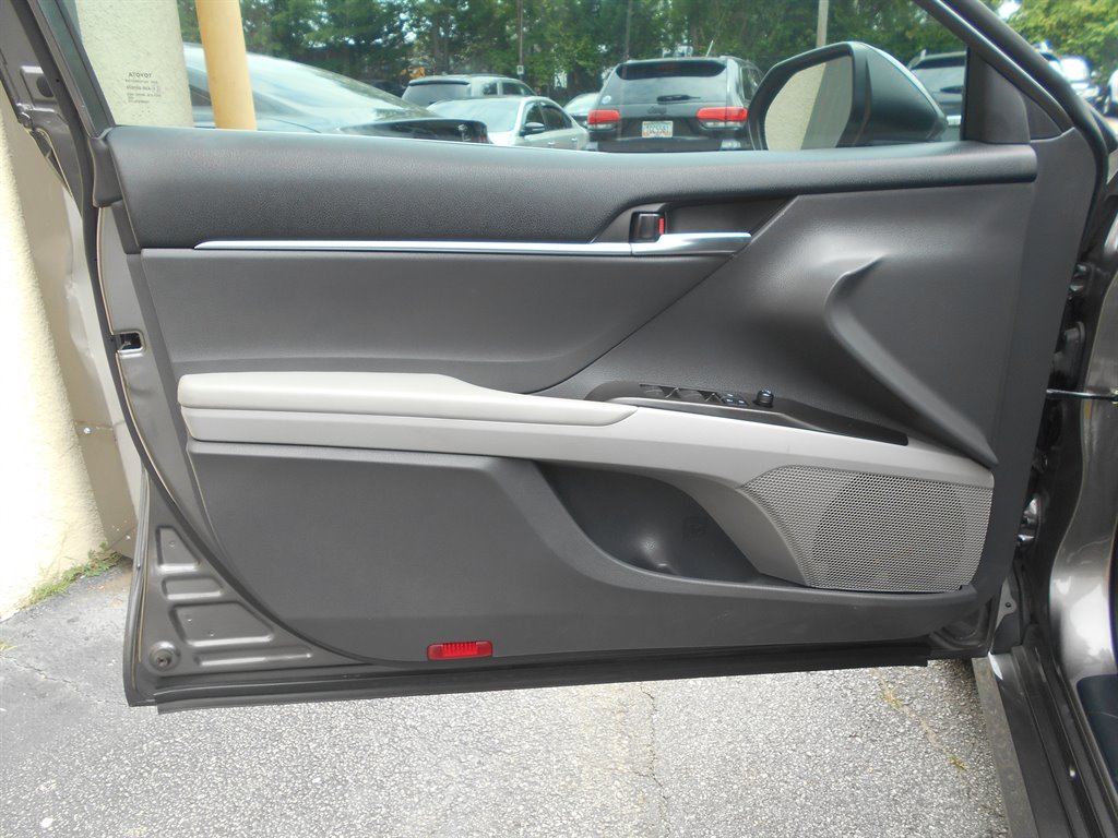 2021 Toyota Camry - $21,995