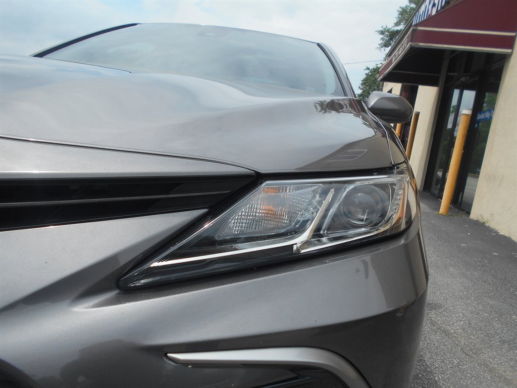 2021 Toyota Camry - $21,995