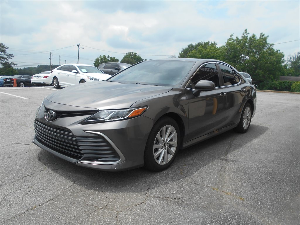 2021 Toyota Camry - $21,995