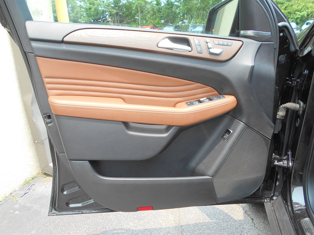 2016 Mercedes-Benz GLE AMG GLE450 photo