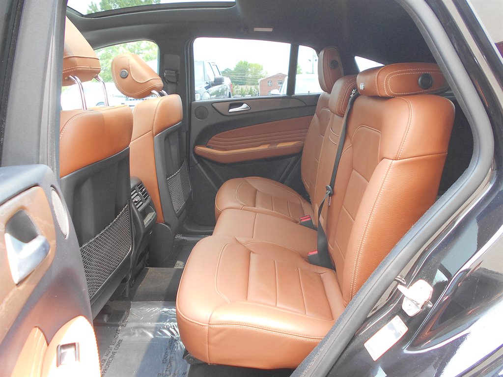 2016 Mercedes-Benz GLE AMG GLE450 photo