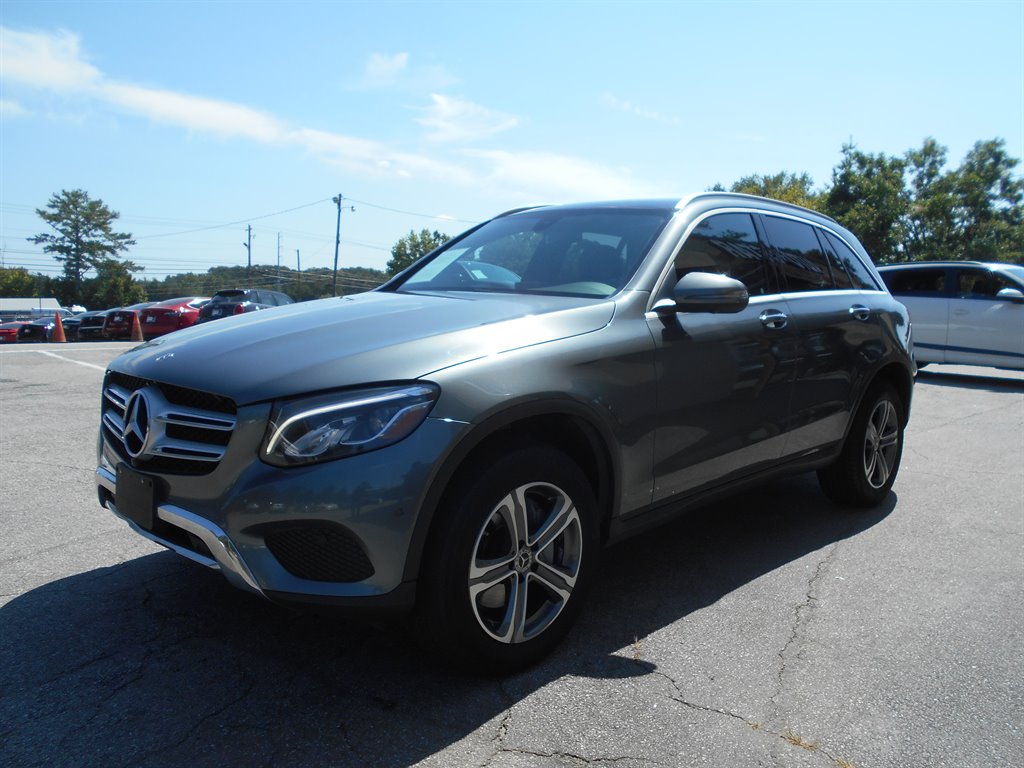 2018 Mercedes-Benz GLC - $19,995