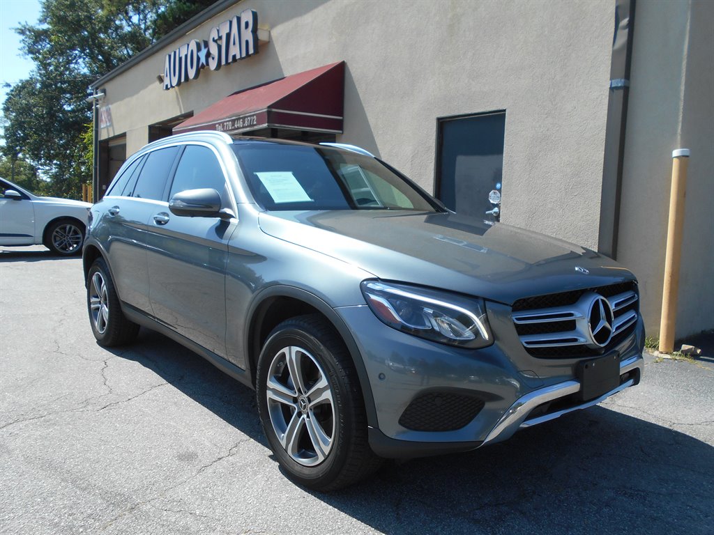 2018 Mercedes-Benz GLC - $19,995