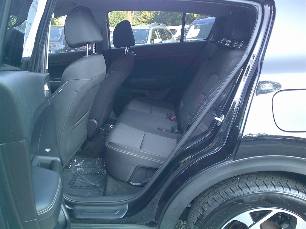 2021 Kia Sportage - $15,995
