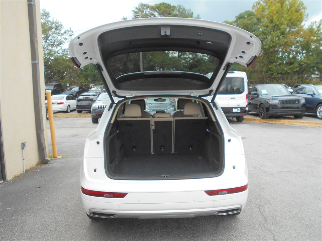 2020 Audi Q5 - $19,995