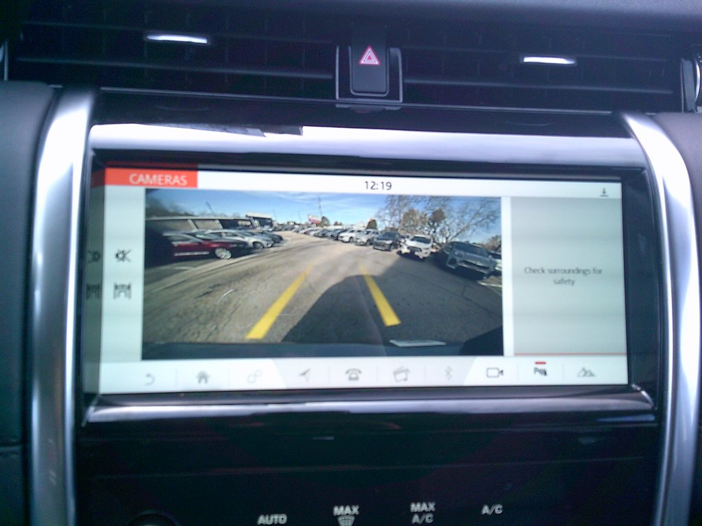 2020 Land Rover Discovery - $19,995