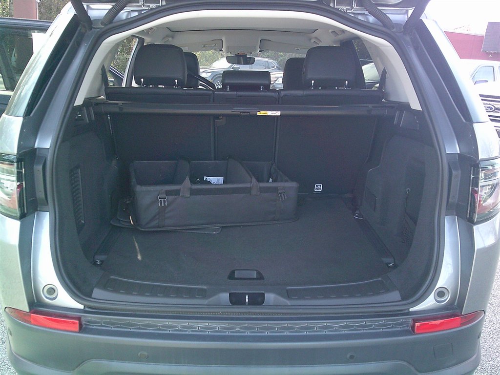 2020 Land Rover Discovery - $19,995