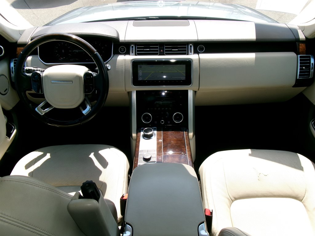 2020 Land Rover Range Rover - $41,995
