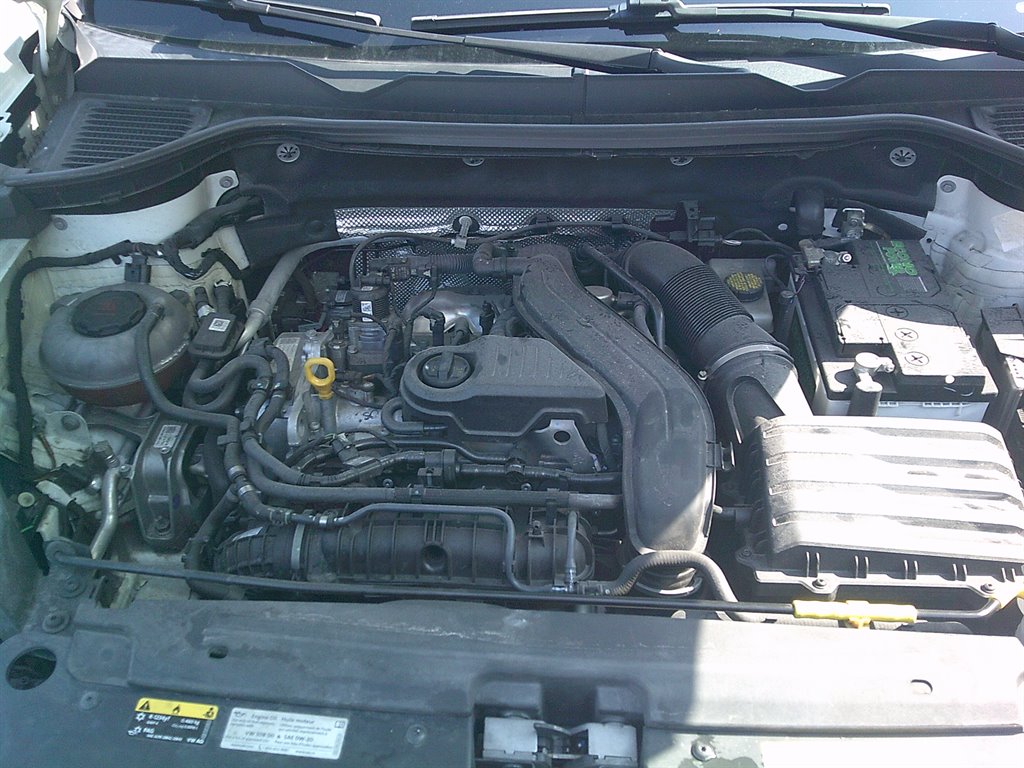 2022 Volkswagen Taos - $17,995
